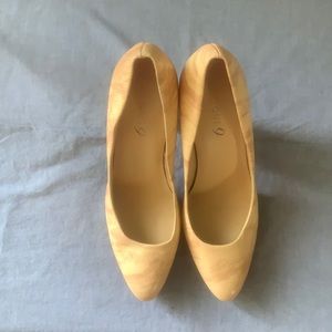 Boutique 9, leather tan high heels, size 8m